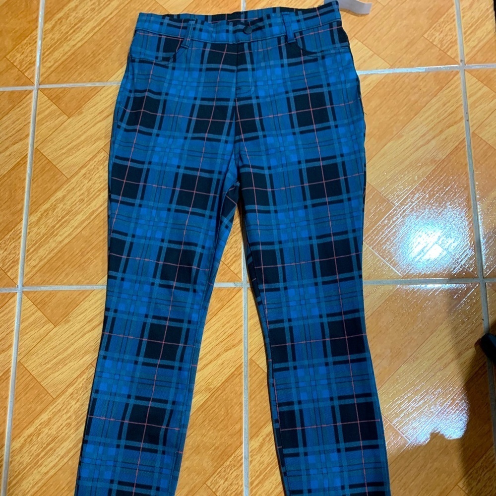 NWT time and tru fashion legging size: S